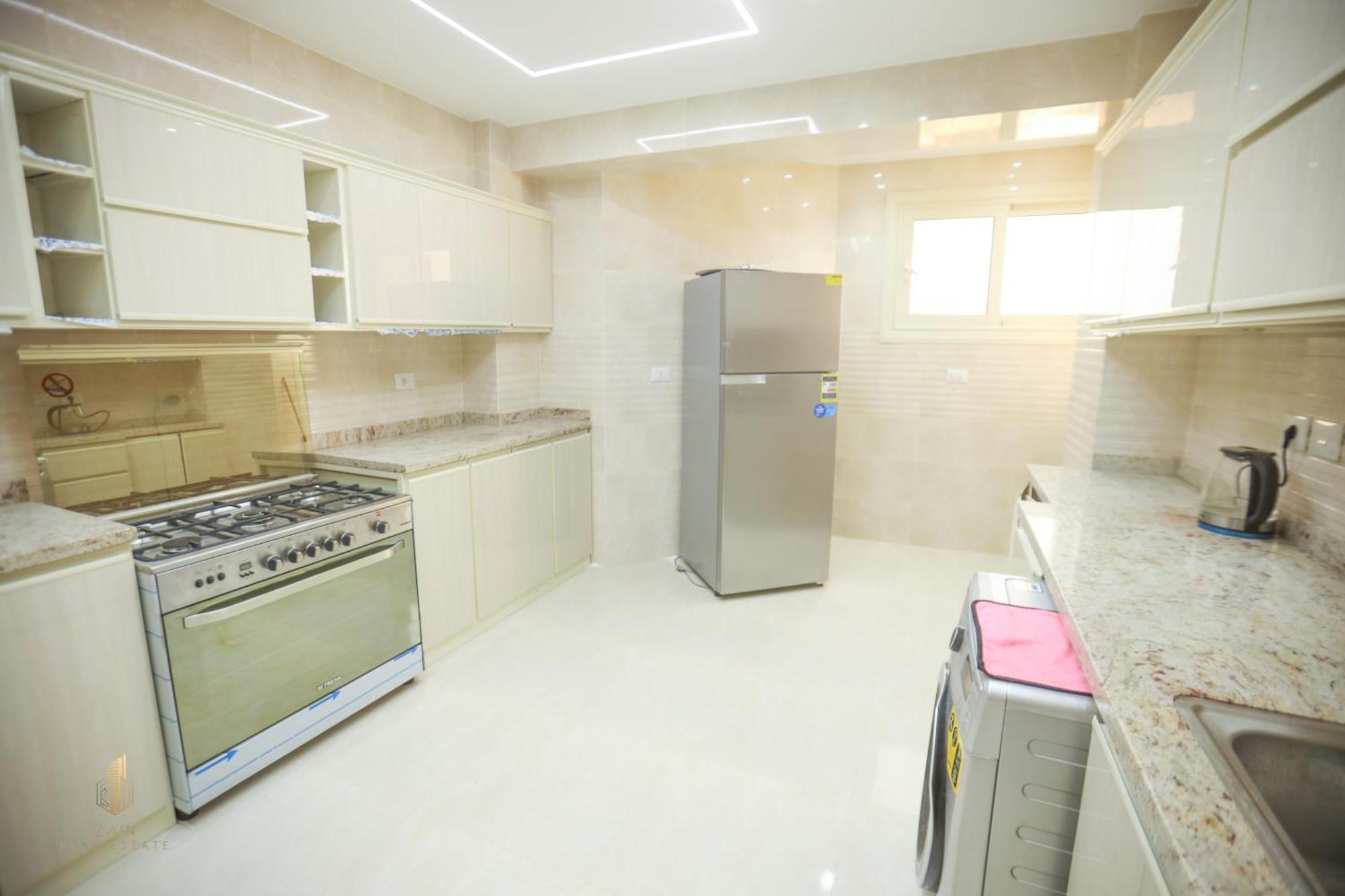 Apartment شارع جامعة الدول العربية *